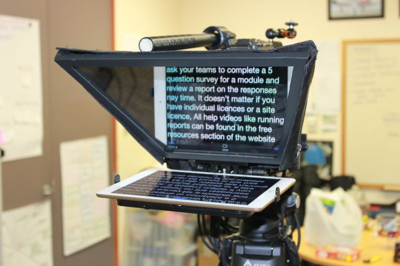8 Best Teleprompters 2024 Top Rated Products Review Buying Guide