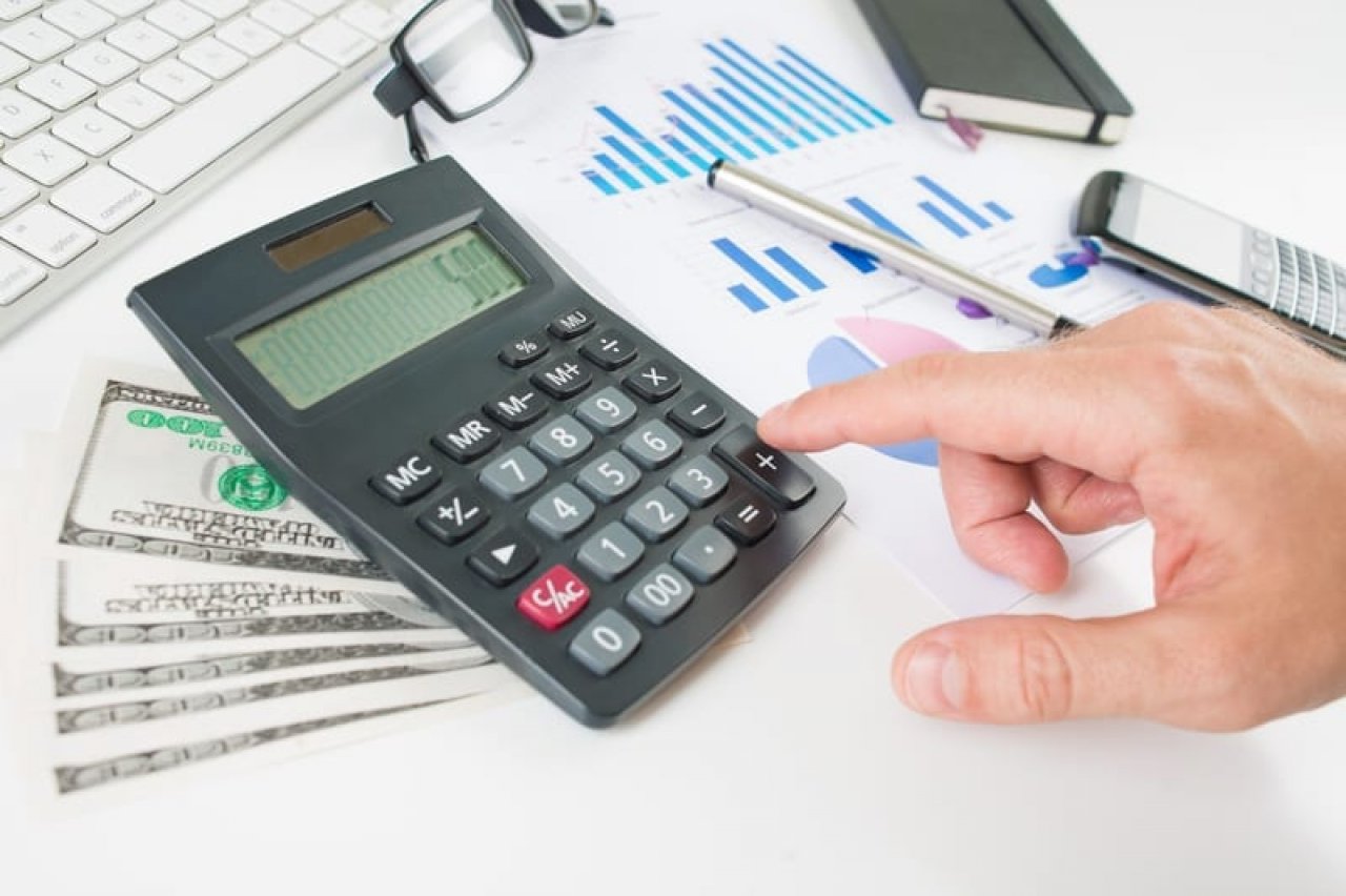 What Does a Compensation Consulting Firm Do?